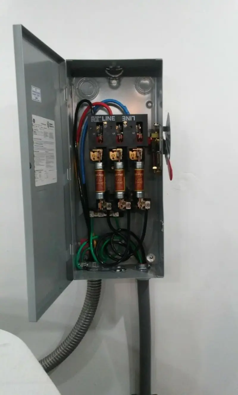 Three-phase disconnect switch installed for Electrical Wiring & Rewiring in Morrilton